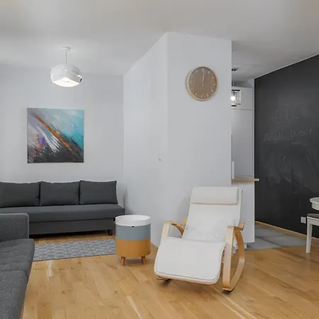 Kasprzaka 31b By Nyx Apartment