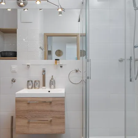 Kasprzaka 31b By Nyx Apartamento *